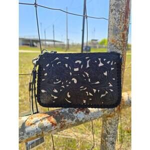 NEW TRINITY RANCH women's tooled leather wristlet in black
